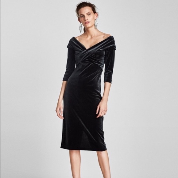 Zara Basic off shoulder green velour dress - Picture 1 of 15
